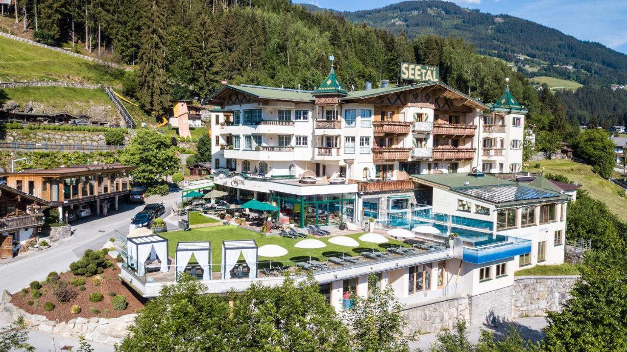 Alpin Family Resort Seetal Kaltenbach Exterior foto